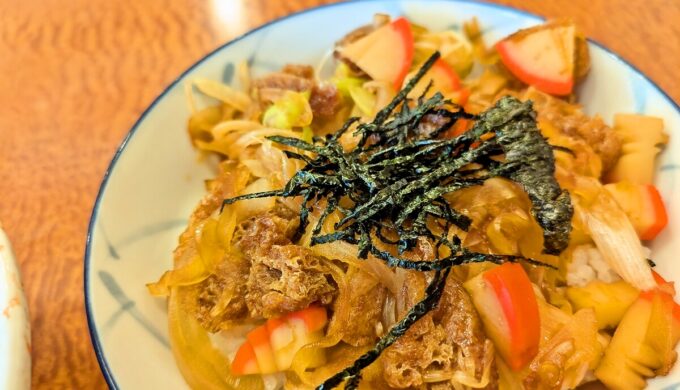 きしめんとミニ志の田丼