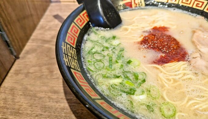 ラーメン+きくらげ+オスカランの酸味