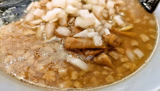 プレミアム醤油とんこつラーメン