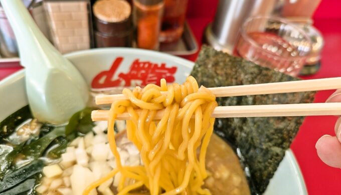 プレミアム醤油とんこつラーメン