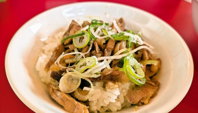 味噌ラーメンとチャーシュー丼