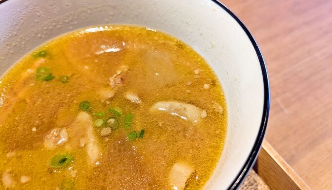 季節のご飯と豚汁プレート