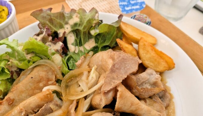 豚肉の生姜焼き
