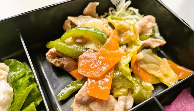 回鍋肉弁当