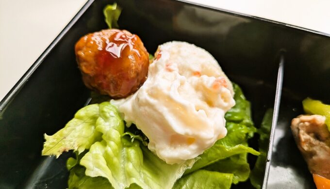 回鍋肉弁当