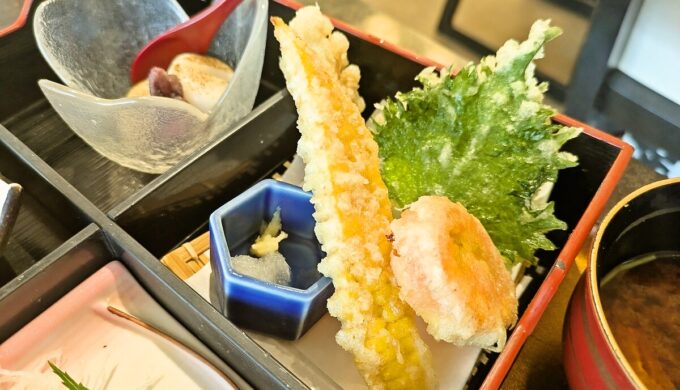 にぎやか弁当