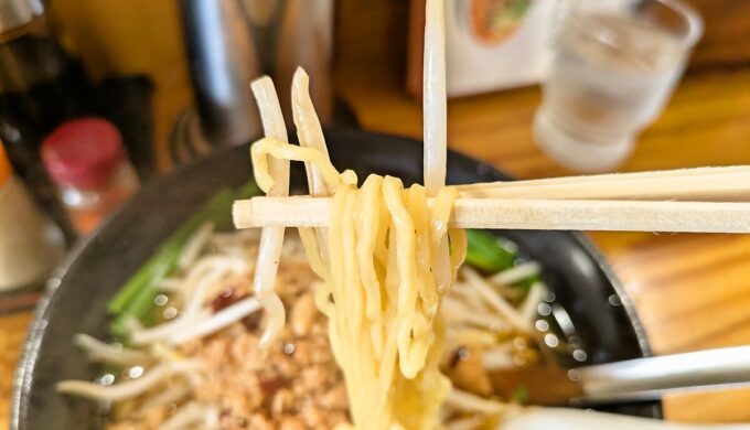 台湾ラーメン+ニラレバーあんかけ飯
