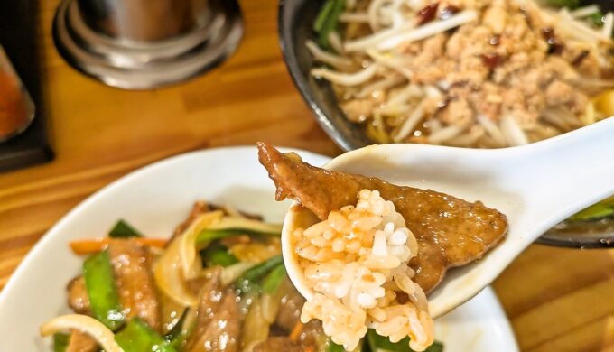 台湾ラーメン+ニラレバーあんかけ飯
