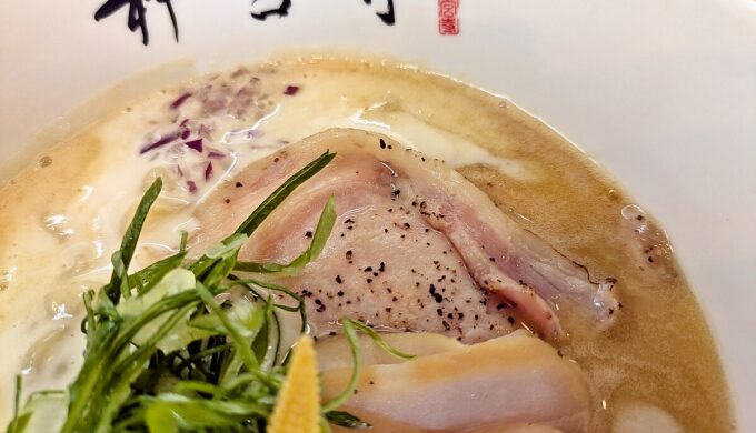 二層泡鶏白湯らぁ麺