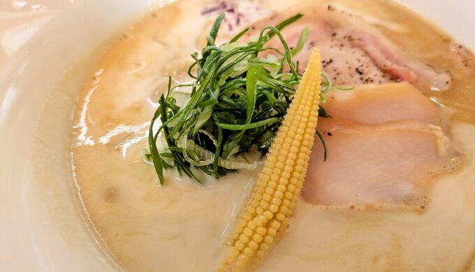 二層泡鶏白湯らぁ麺