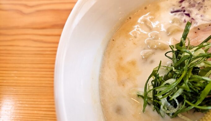 二層泡鶏白湯らぁ麺