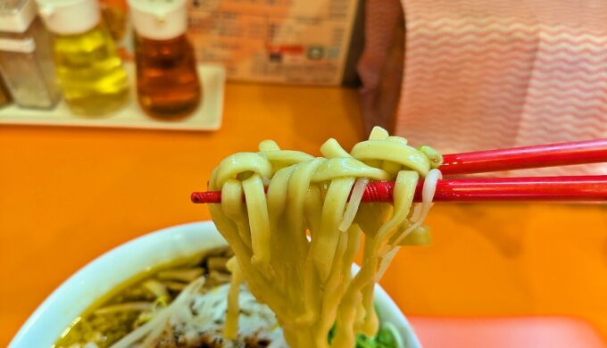 辛豚ソバ