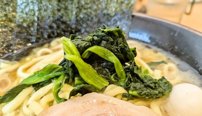 豚骨醤油ラーメン