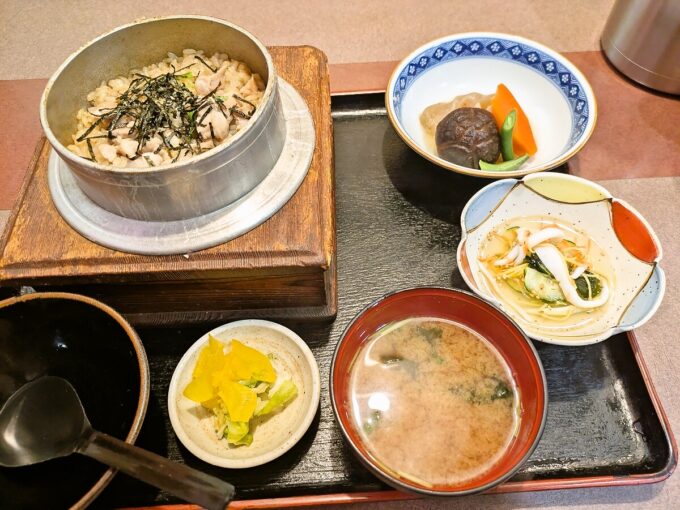 釜めし定食