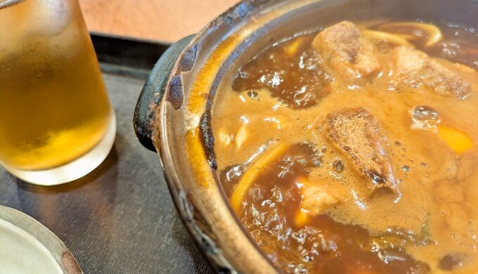 親子入り味噌煮込うどん