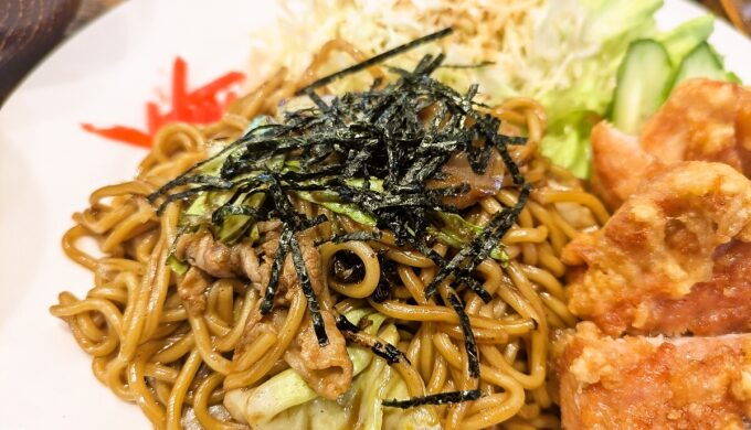 焼きそば+からあげ定食