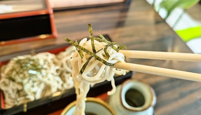ざるそばと天丼のセット