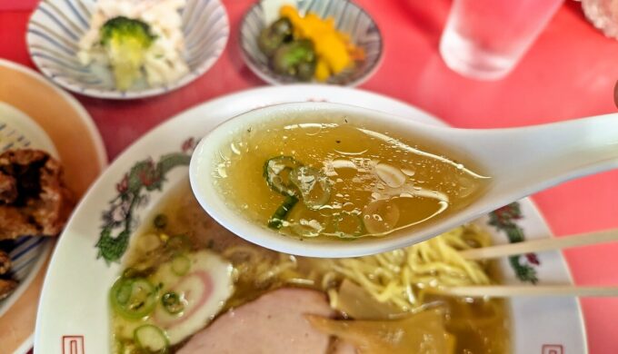 中華そばと唐揚げ