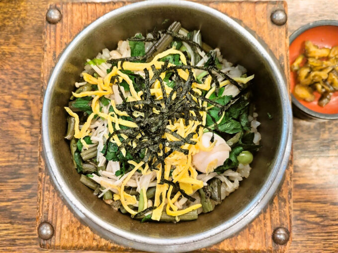 山菜釜めし