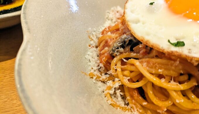 目玉焼きナポリタン