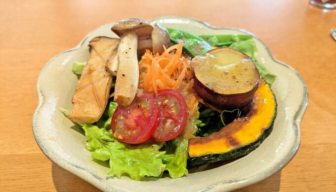 目玉焼きナポリタン