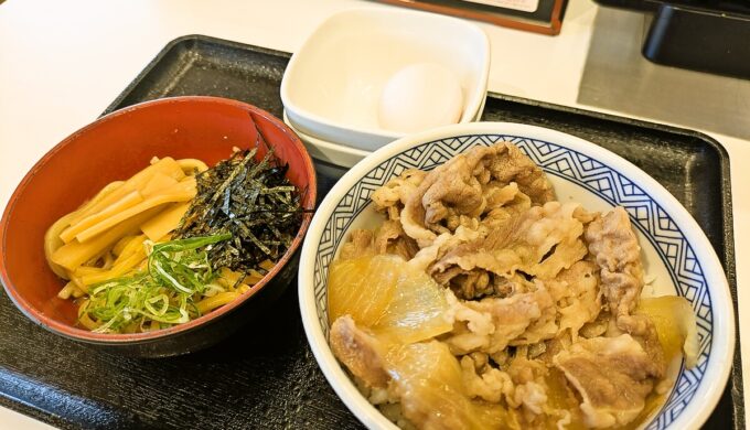 牛丼・ミニ油そば