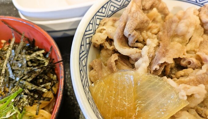 牛丼・ミニ油そば