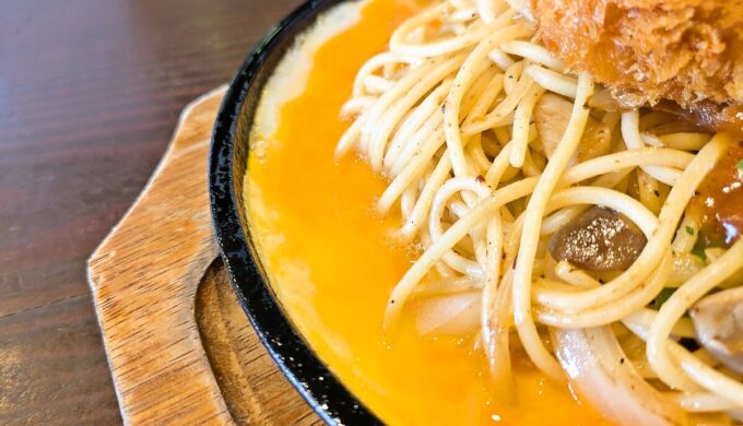 クリームコロッケあんかけスパゲティ