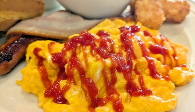 茜美人のスクランブルモーニング