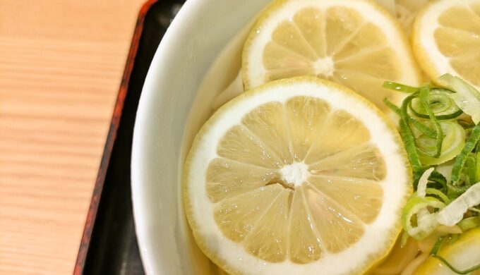 さっぱりレモンきしめん・ミニ天丼