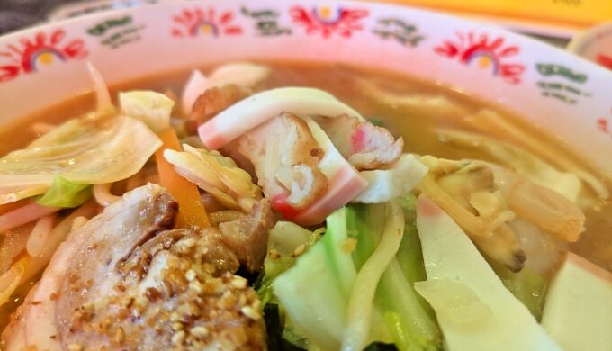 ピリ辛味噌チャンポン麺+ミニチャーハン