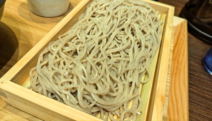 濃厚玉子の厚みかつ丼とそば