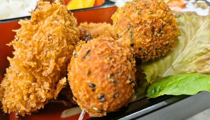 メンチカツランチ