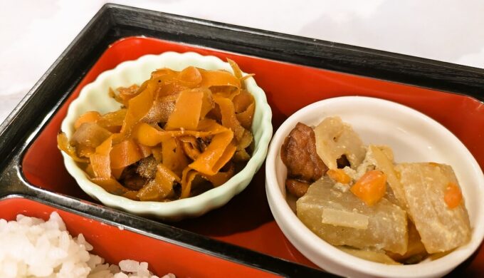 メンチカツランチ