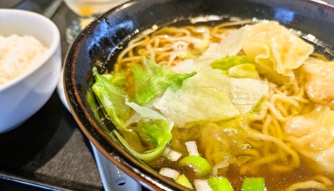 ワンタン麺セット