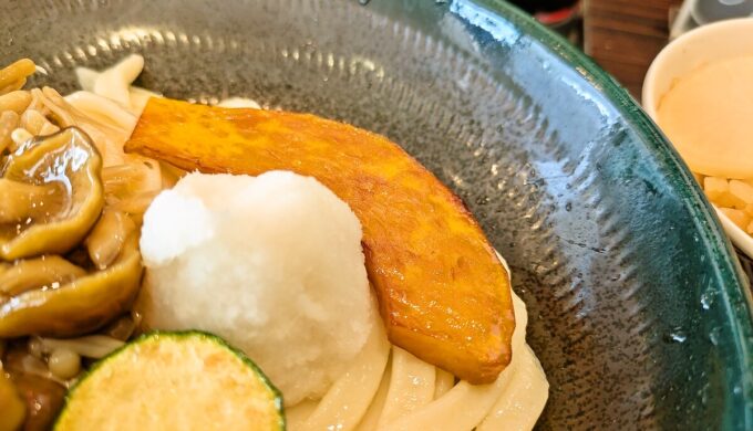 3種のきのこの、なめたけおろしうどん