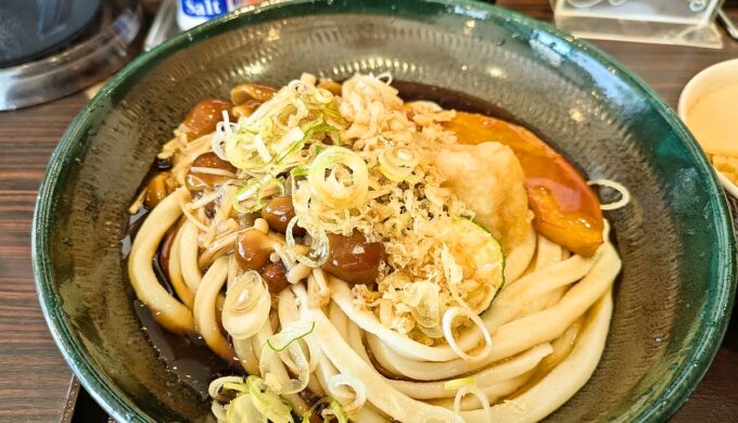 3種のきのこの、なめたけおろしうどん