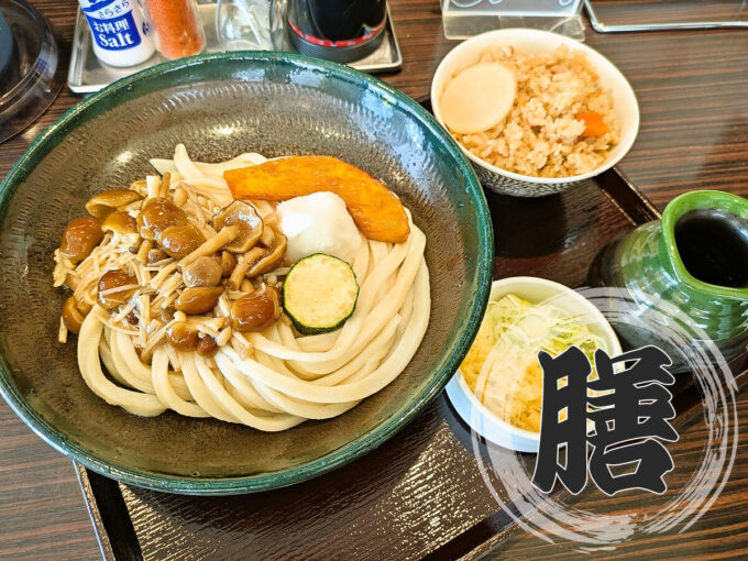3種のきのこの、なめたけおろしうどん