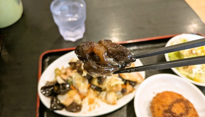 豚肉とキクラゲと玉子炒めランチ