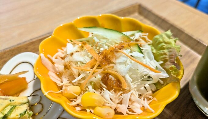 モーニング鮭定食