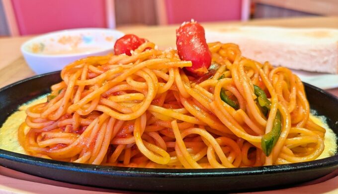 鉄板ナポリタン