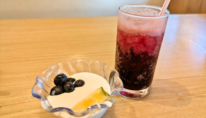 手ごねハンバーグ