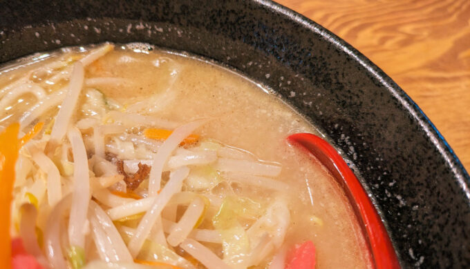 ちゃんぽんと玉子チャーハンハーフ